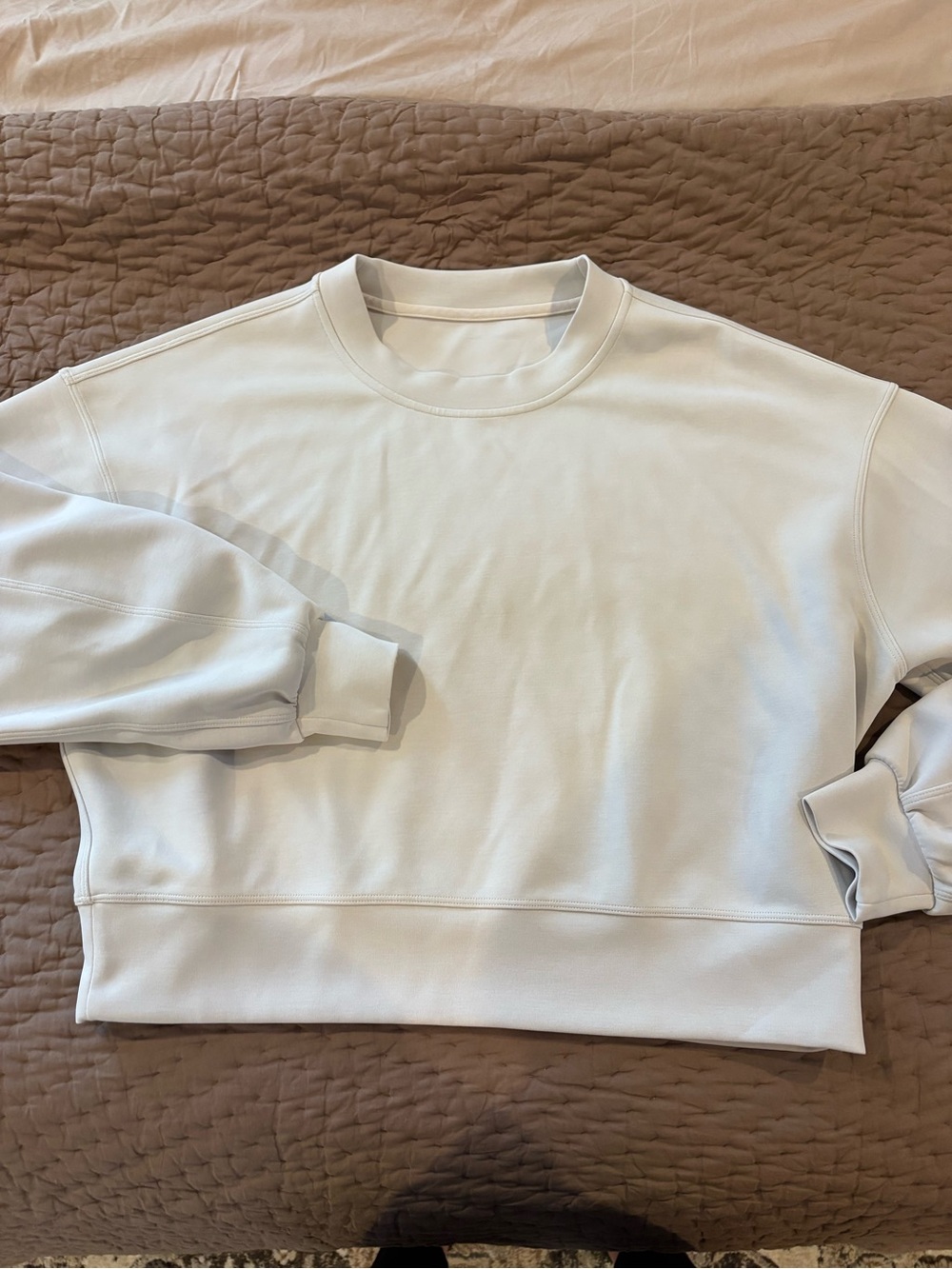 Lululemon softstreme crewneck